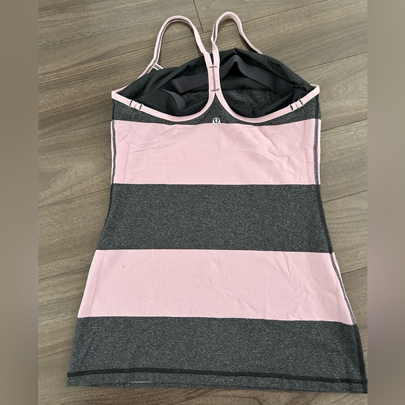lululemon tank top - Picture 2 of 4